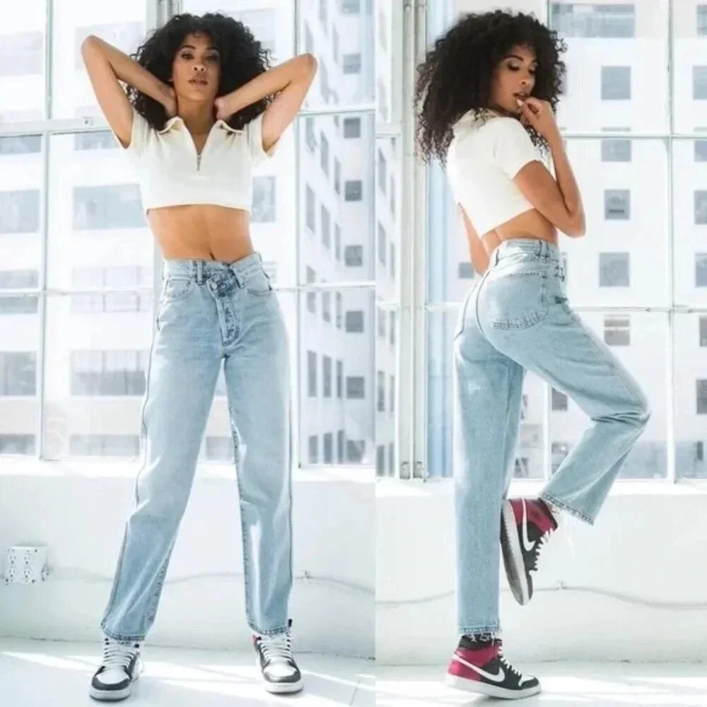 Revice 90s Baby Asymmetrical Jeans